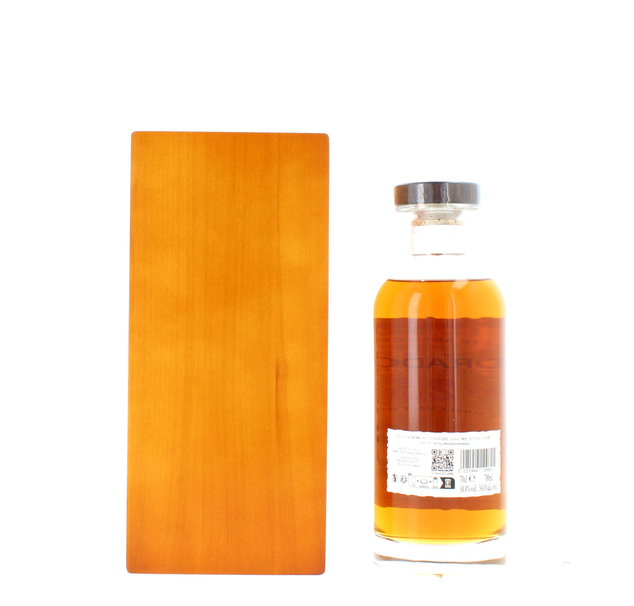 Edradour 25 Year Old 1999 200th Anniversary Single Madeira Cask #903 Whisky - 70cl 54.4% ABV